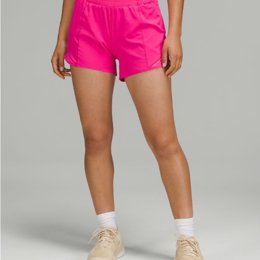 Lululemon High Rise 4 Inches Hotty Hot Shorts- Sonic Pink Size 4
